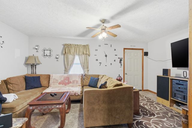 109 Gayla Ct, Portland, TN 37148