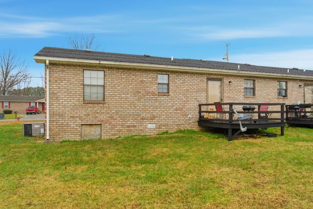 109 Gayla Ct, Portland, TN 37148
