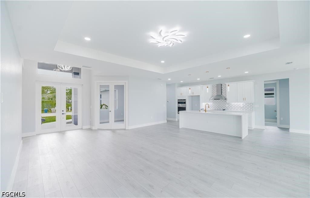 Image 15 of property listing at 3311 Andalusia BLVD, Cape Coral, FL 33909