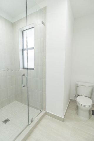 4311 NW 82nd Avenue, Doral, FL 33166