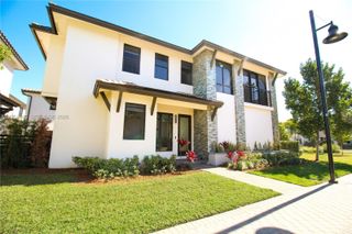 4311 NW 82nd Avenue, Doral, FL 33166