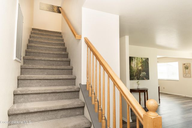 1611 Cedar ST, Sandpoint, ID 83864