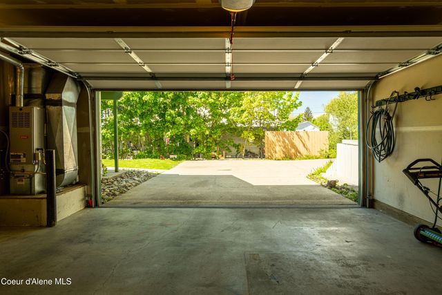 1611 Cedar ST, Sandpoint, ID 83864