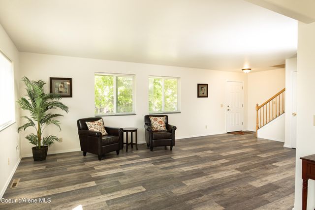 1611 Cedar ST, Sandpoint, ID 83864