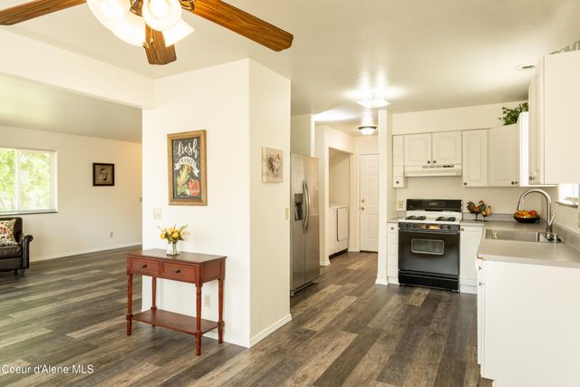 1611 Cedar ST, Sandpoint, ID 83864