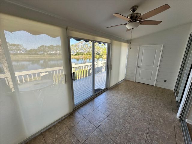 864 WATERSIDE LANE, Bradenton, FL 34209