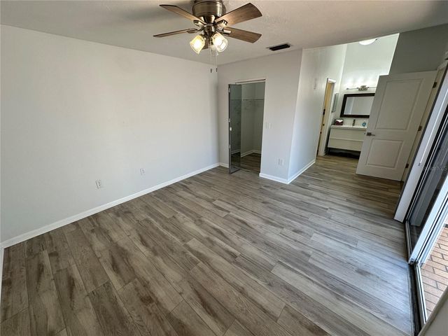 864 WATERSIDE LANE, Bradenton, FL 34209