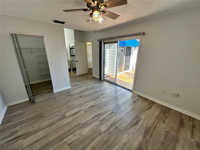 864 WATERSIDE LANE, Bradenton, FL 34209