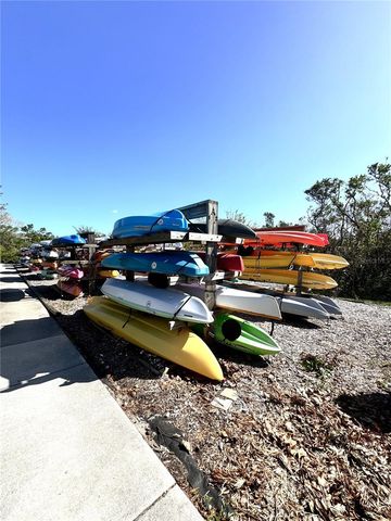 864 WATERSIDE LANE, Bradenton, FL 34209