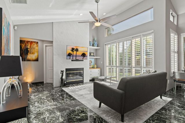 441 VILLAGE DRIVE, Tarpon Springs, FL 34689