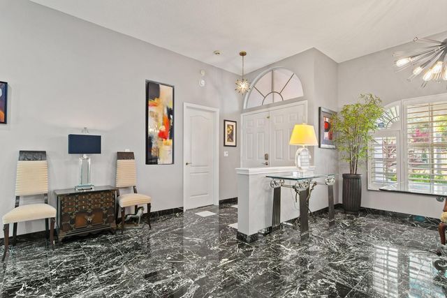 441 VILLAGE DRIVE, Tarpon Springs, FL 34689