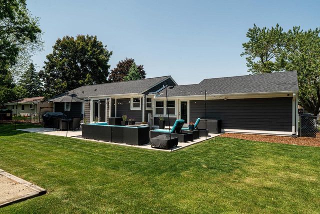 N88W17643 Christman ROAD, Menomonee Falls, WI 53051