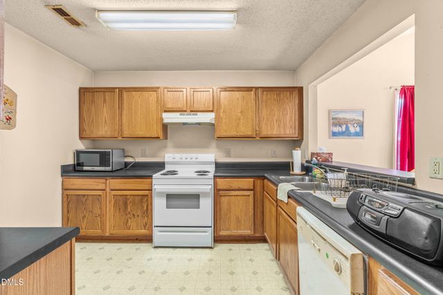 6010 Newhall Road, Durham, NC 27713