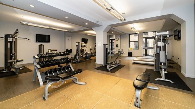 6 N Michigan Avenue 904, Chicago, IL 60602
