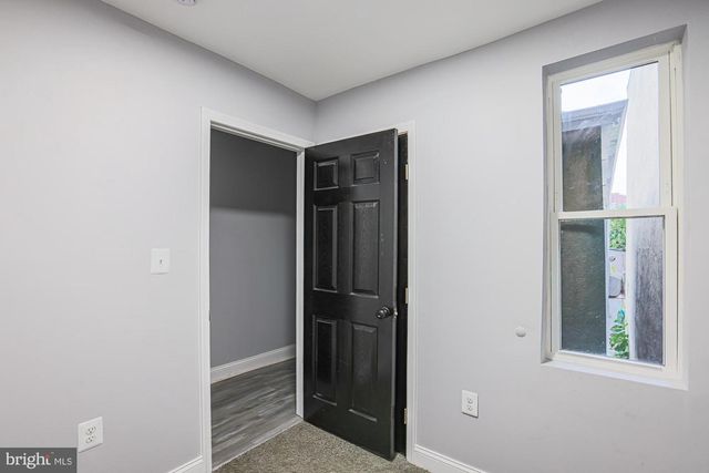 1520 E BALTIMORE ST, Baltimore, MD 21231