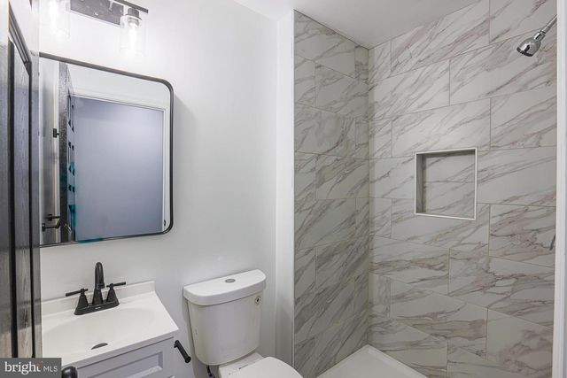 1520 E BALTIMORE ST, Baltimore, MD 21231