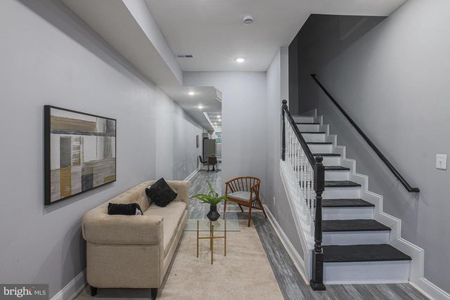 1520 E BALTIMORE ST, Baltimore, MD 21231