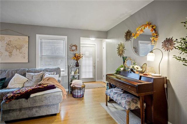 2911 6th Street, Eau Claire, WI 54703