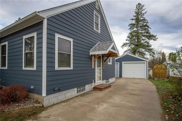 2911 6th Street, Eau Claire, WI 54703