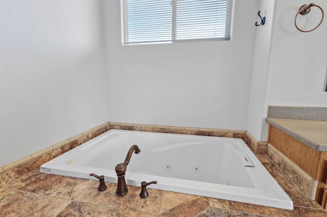 22553 S Marina Way, Cottonwood, CA 96022