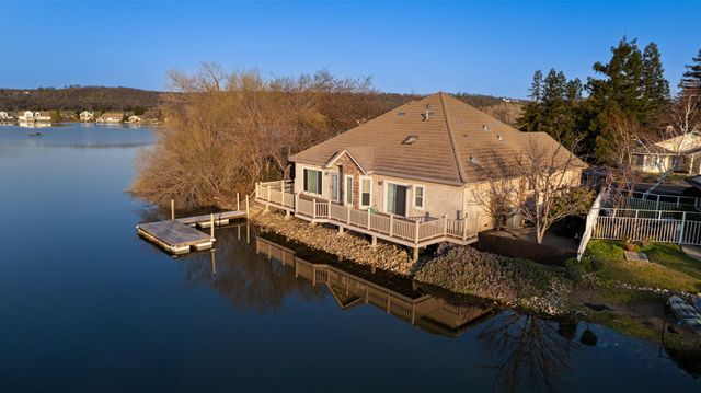 22553 S Marina Way, Cottonwood, CA 96022