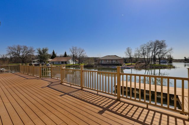 22553 S Marina Way, Cottonwood, CA 96022