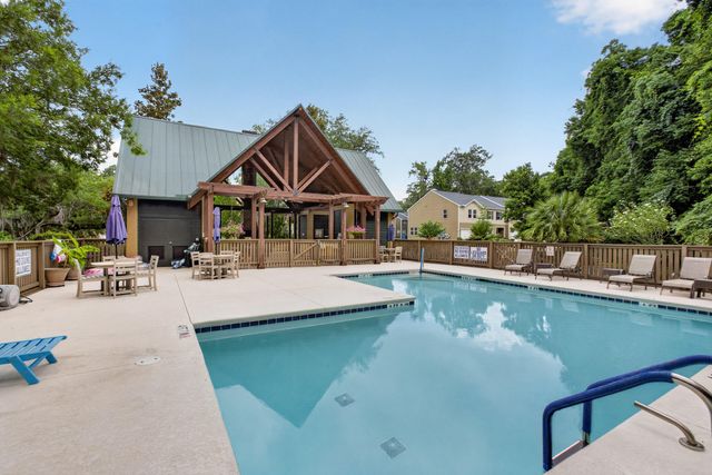 5339 Cardinal Crest, North Charleston, SC 29418