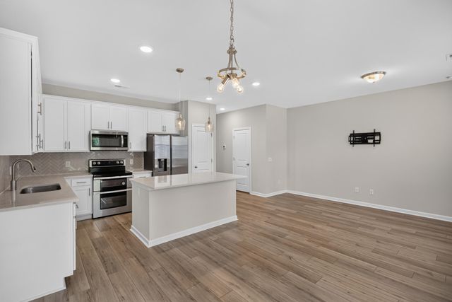 5339 Cardinal Crest, North Charleston, SC 29418