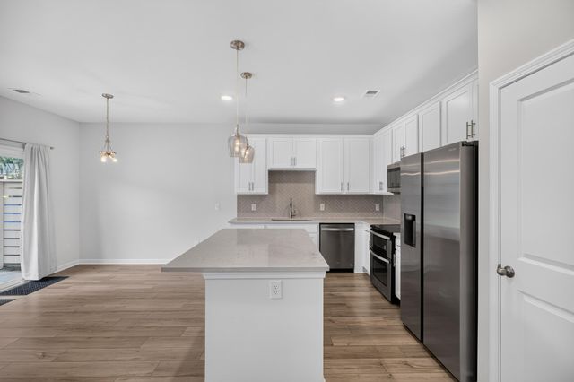 5339 Cardinal Crest, North Charleston, SC 29418