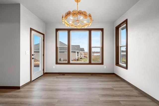 1541 RED HAWK LANDING TRAIL, De Pere, WI 54115