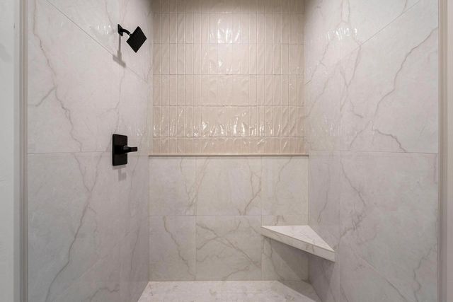 1541 RED HAWK LANDING TRAIL, De Pere, WI 54115