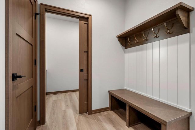 1541 RED HAWK LANDING TRAIL, De Pere, WI 54115