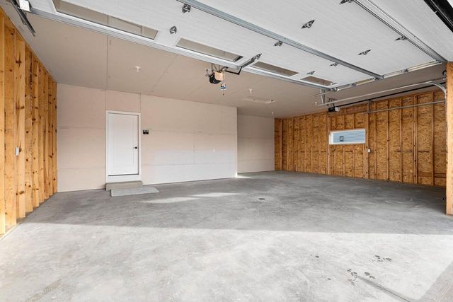 1541 RED HAWK LANDING TRAIL, De Pere, WI 54115