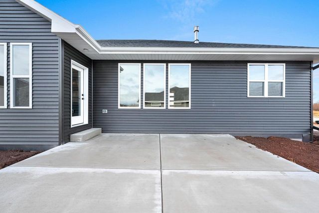 1541 RED HAWK LANDING TRAIL, De Pere, WI 54115