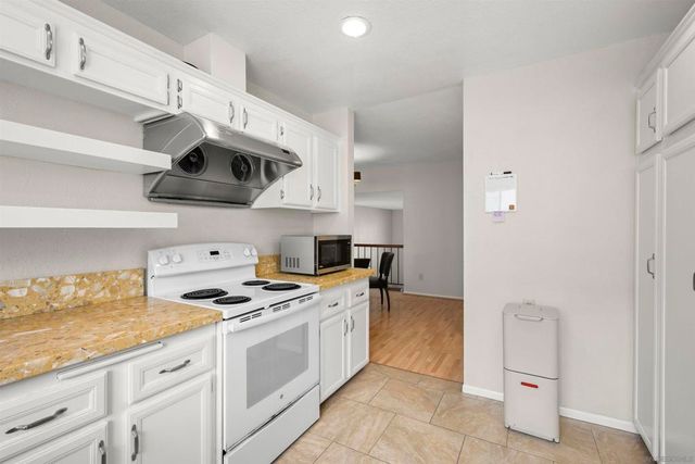 4064 Mahaila Ave C, San Diego, CA 92122