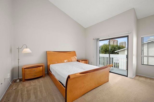 4064 Mahaila Ave C, San Diego, CA 92122