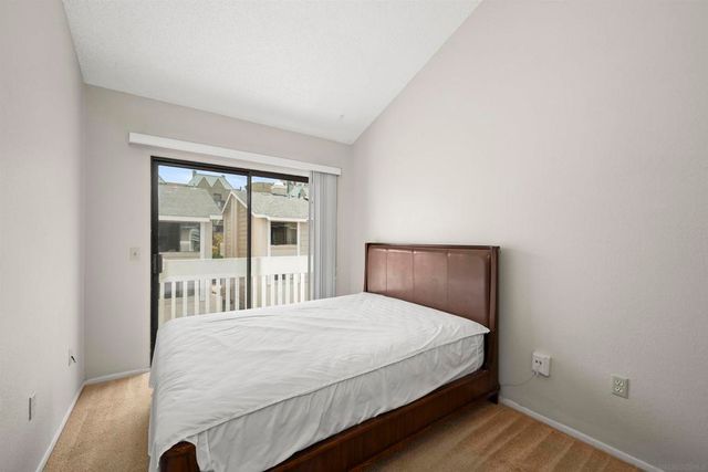4064 Mahaila Ave C, San Diego, CA 92122