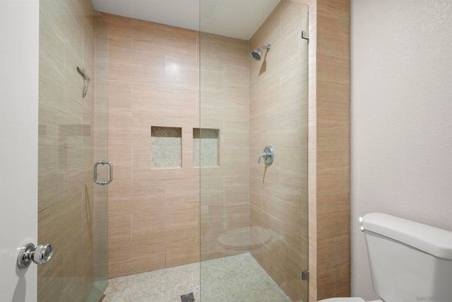 4064 Mahaila Ave C, San Diego, CA 92122