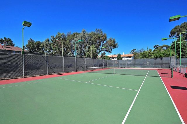 4064 Mahaila Ave C, San Diego, CA 92122