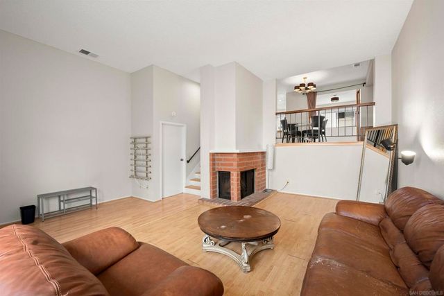 4064 Mahaila Ave C, San Diego, CA 92122
