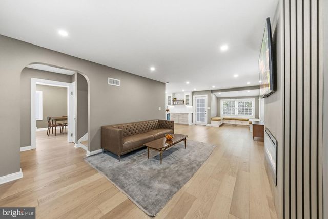 151 GEDNEY RD, Lawrenceville, NJ 08648