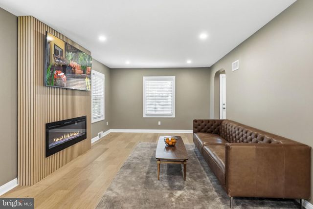 151 GEDNEY RD, Lawrenceville, NJ 08648