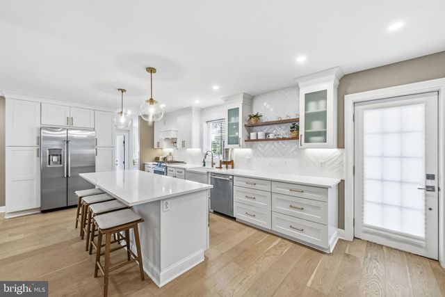 151 GEDNEY RD, Lawrenceville, NJ 08648
