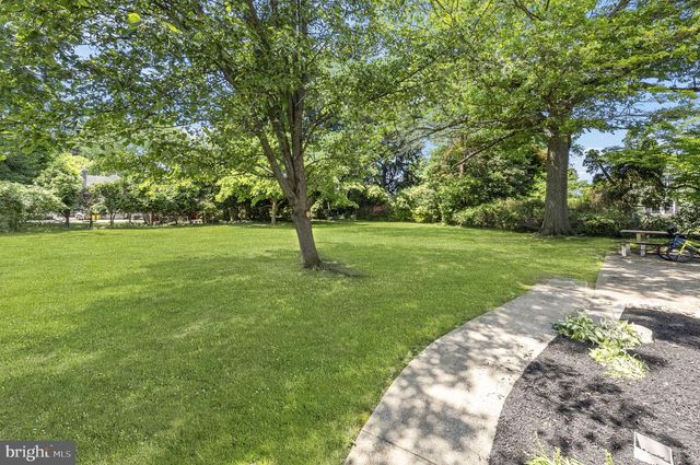 151 GEDNEY RD, Lawrenceville, NJ 08648