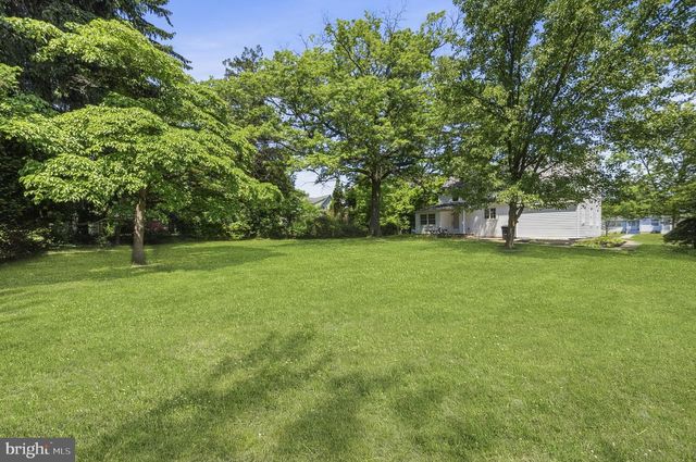 151 GEDNEY RD, Lawrenceville, NJ 08648