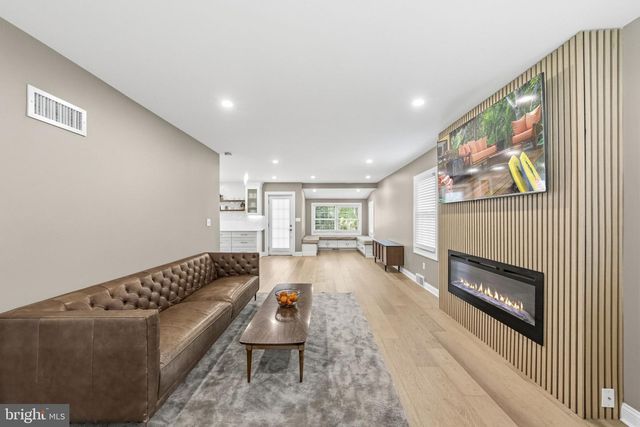 151 GEDNEY RD, Lawrenceville, NJ 08648