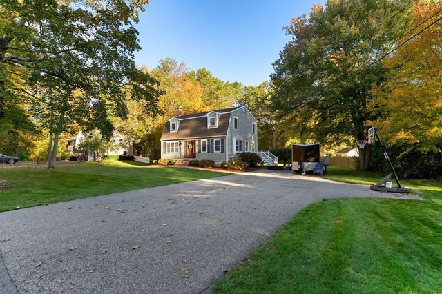300 Forest St, Raynham, MA 02767