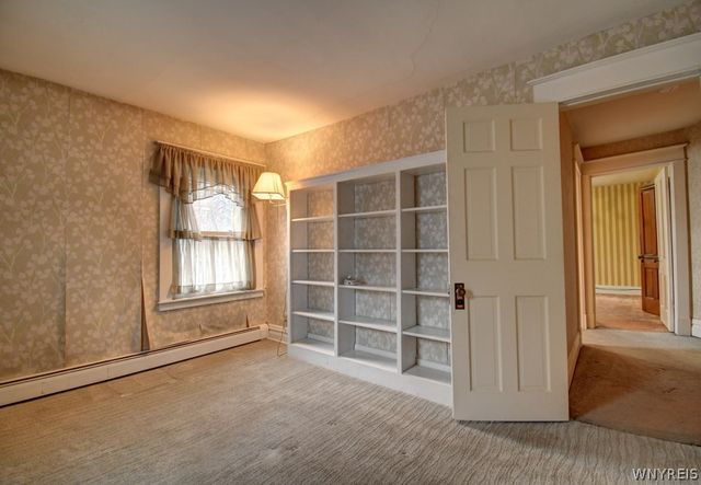 34 Park Place, Aurora, NY 14052