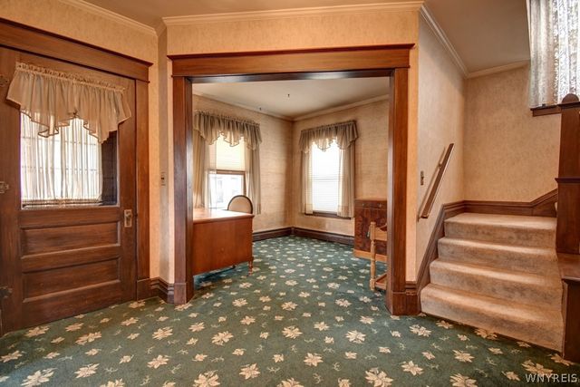 34 Park Place, Aurora, NY 14052