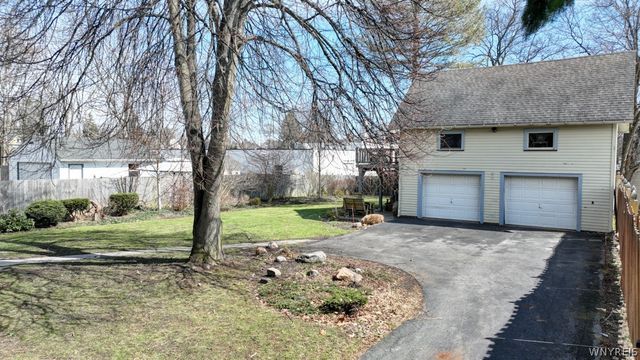 34 Park Place, Aurora, NY 14052